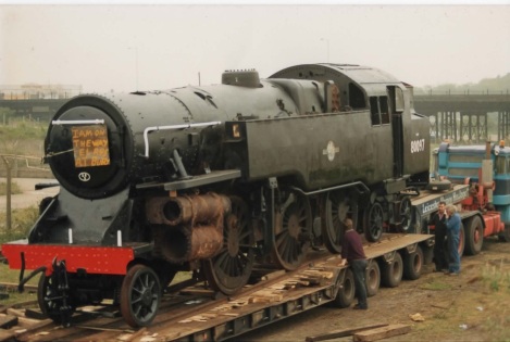 80097-being-loaded-at-barry11